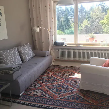 Ferienwohnung Kliniknaehe Mit Blick Ins Gruene Tuebingen Exterior photo